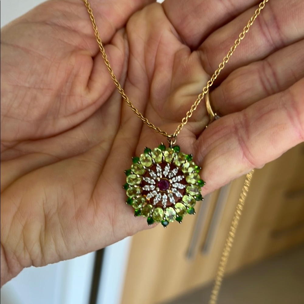Gold-Tone Green Peridot Flower Pendant Necklace